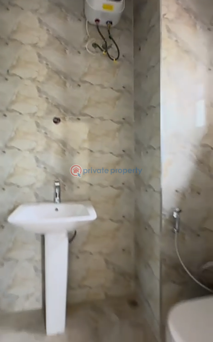3 bedroom House For Rent Durumi Abuja Phase 2  - 3