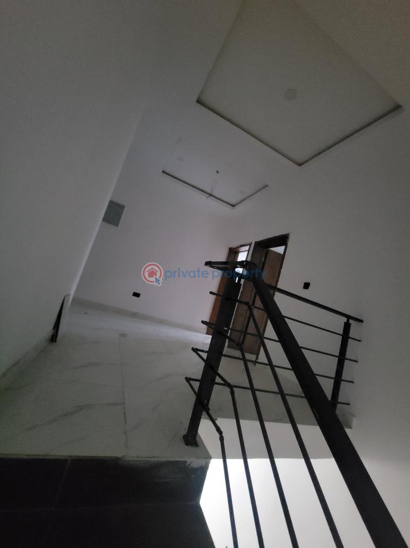 House For Rent An Estate In Abraham Adesanya Abraham Adesanya Ajah Lagos - 0