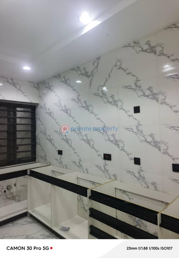 3 bedroom Block Of Flats For Sale Muri Folamhi Ogudu Gra Phase1 Pako Bus Stop Ogudu Lagos - 1