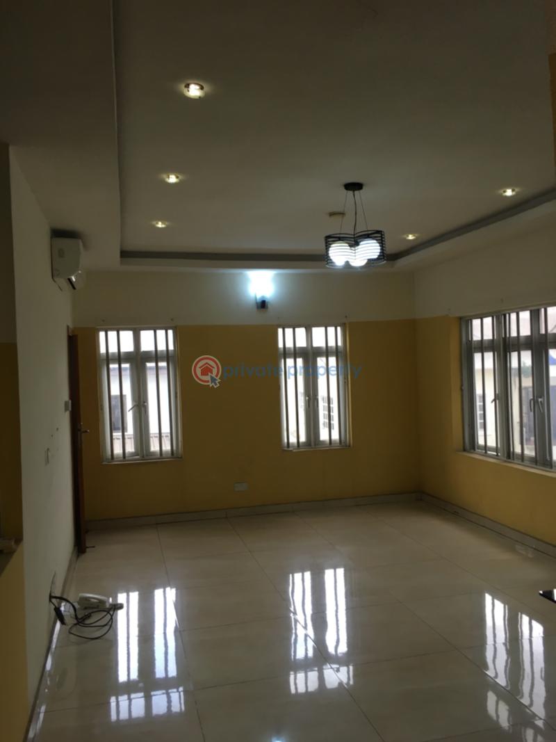 3 bedroom Maisonette For Rent Shonibare Estate Maryland Lagos - 3