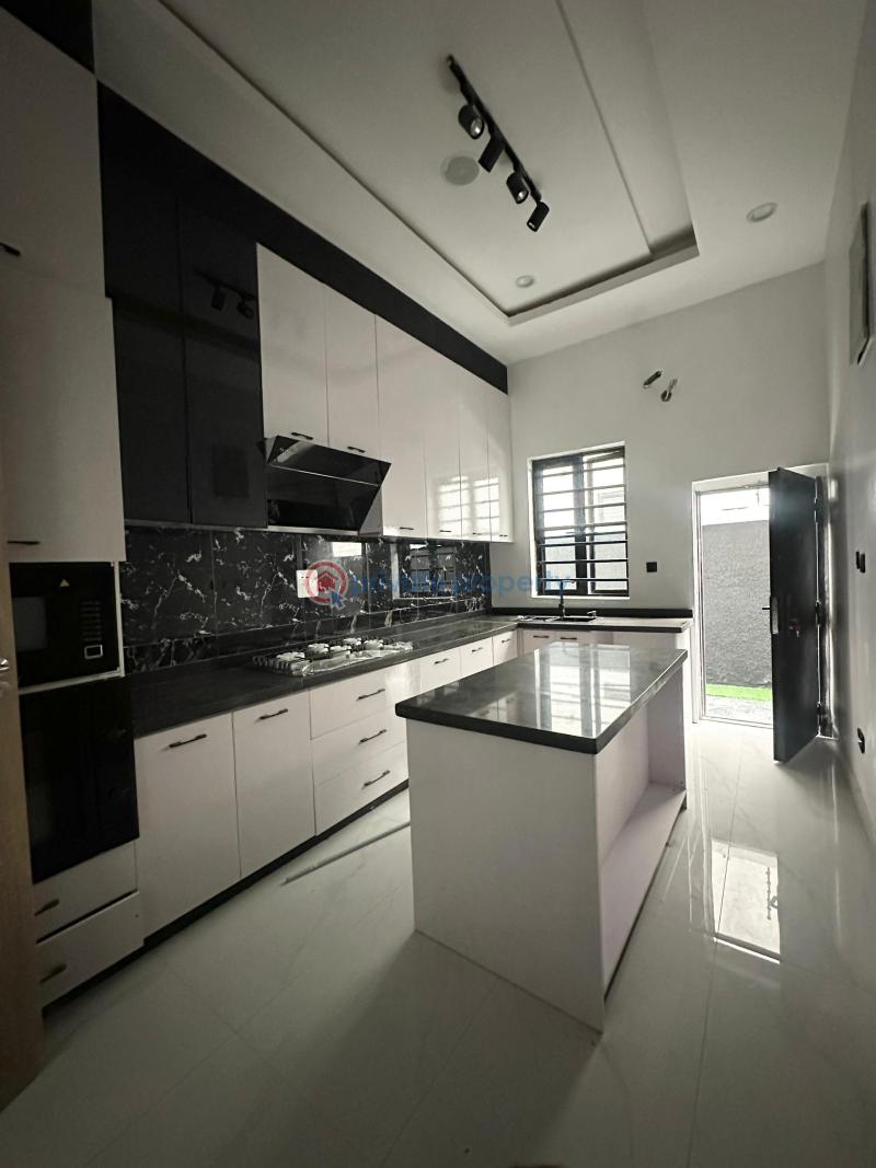 4 bedroom Detached Duplex For Rent Chevron Lekki Lekki Lagos - 1