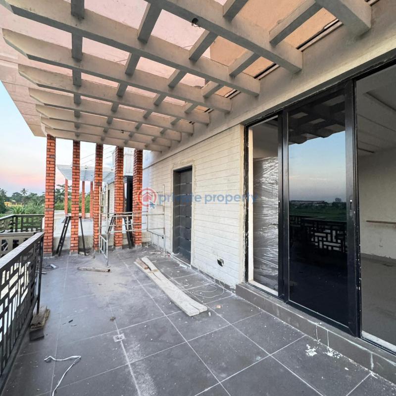 4 bedroom House For Sale Surulere Lagos - 7