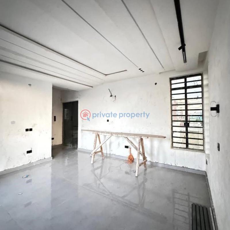 4 bedroom House For Sale Surulere Lagos - 1