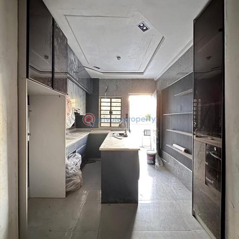 4 bedroom House For Sale Surulere Lagos - 3