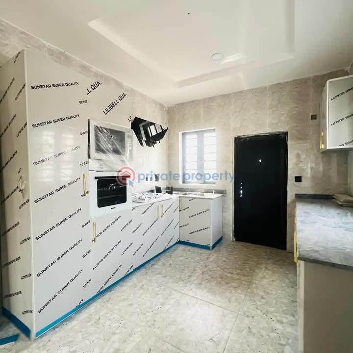 4 bedroom Block Of Flats For Sale Opebi Ikeja Lagos - 4