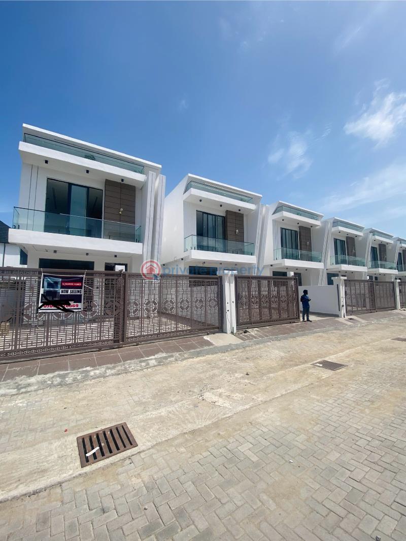 4 bedroom Detached Duplex For Sale Orchid Road Lekki Lagos - 1