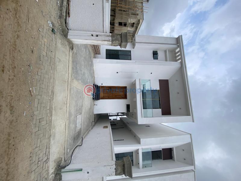 4 bedroom Detached Duplex For Sale Chevron Drive Lekki Lagos - 3