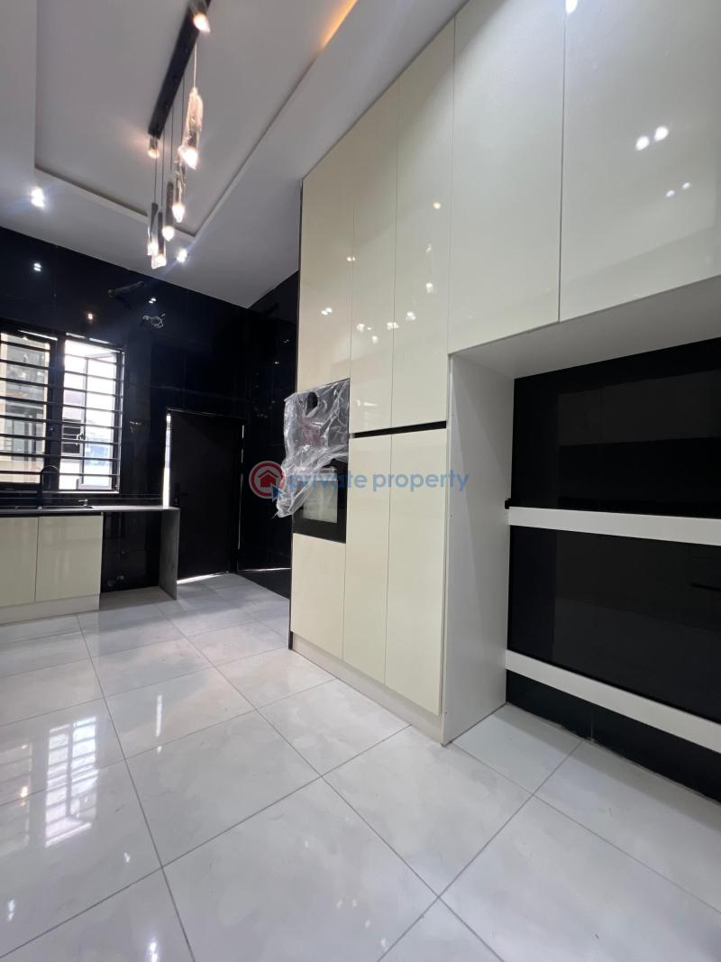 4 bedroom Semi detached Duplex For Sale Ikate Elegushi Lekki Lagos - 4