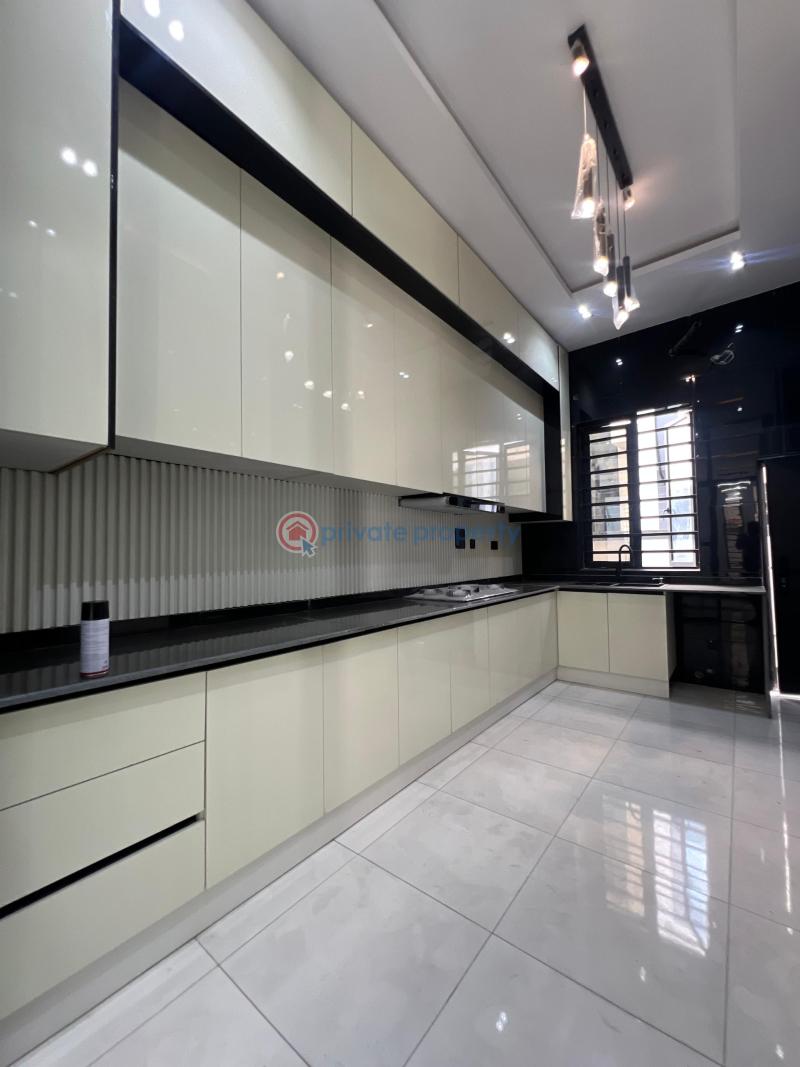 4 bedroom Semi detached Duplex For Sale Ikate Elegushi Lekki Lagos - 5