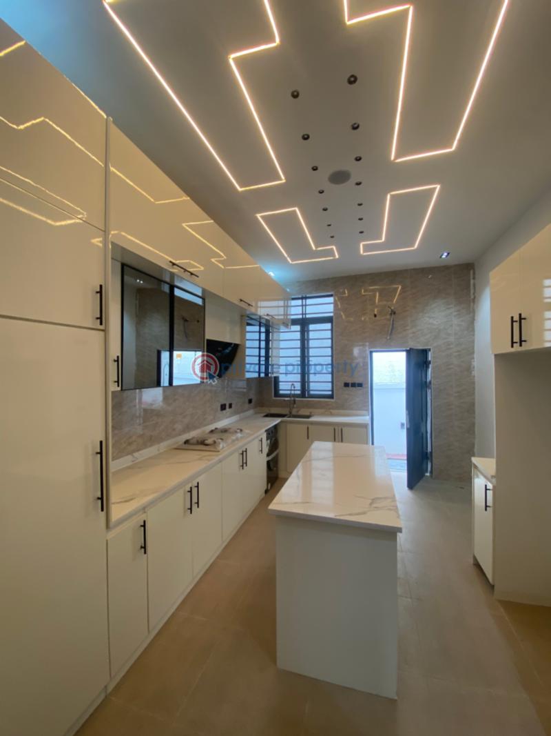 4 bedroom Detached Duplex For Sale Harris Drive Victoria Garden City Lekki Lagos - 3