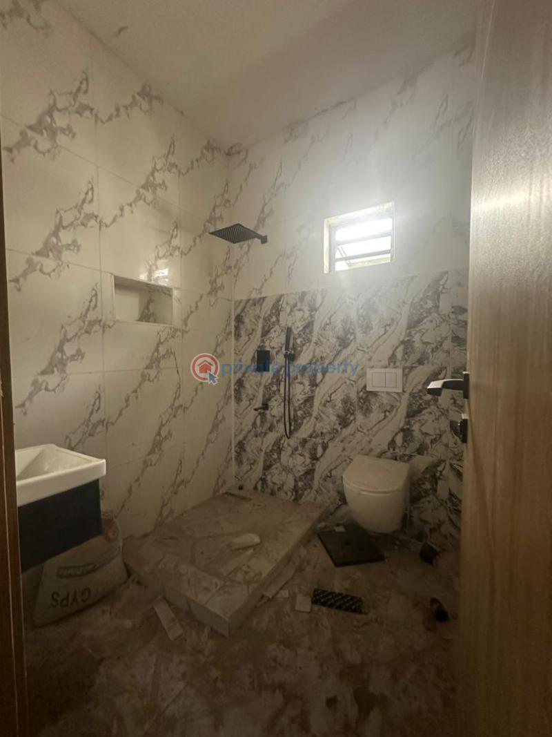 4 bedroom Semi detached Duplex For Sale Millennium Estate Gbagada Lagos - 6