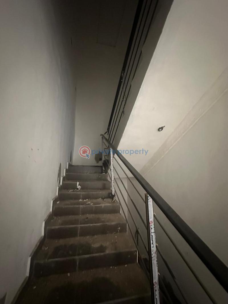 4 bedroom Semi detached Duplex For Sale Millennium Estate Gbagada Lagos - 9