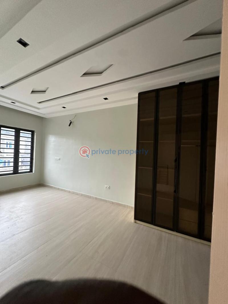 4 bedroom Semi detached Duplex For Sale Millennium Estate Gbagada Lagos - 5