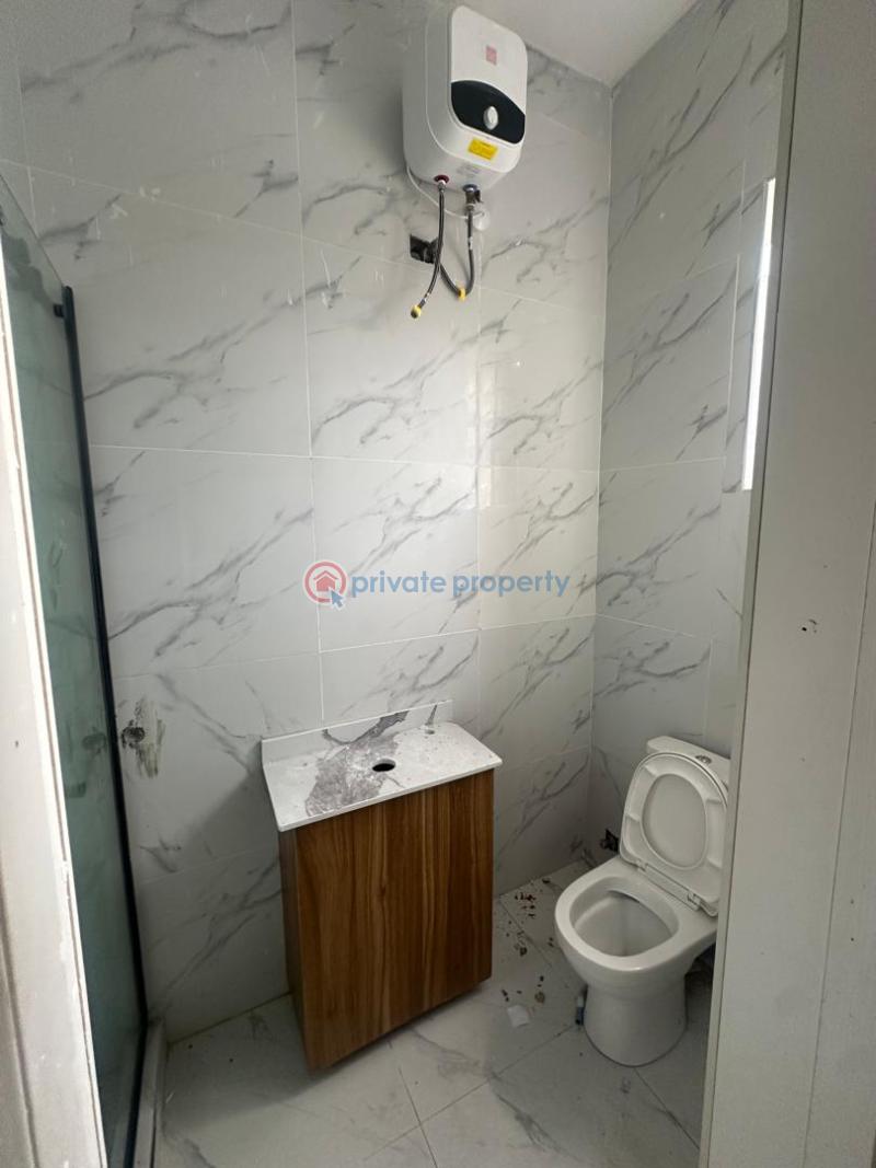 4 bedroom Semi detached Duplex For Sale Thomas Estate Ajah Lagos - 5