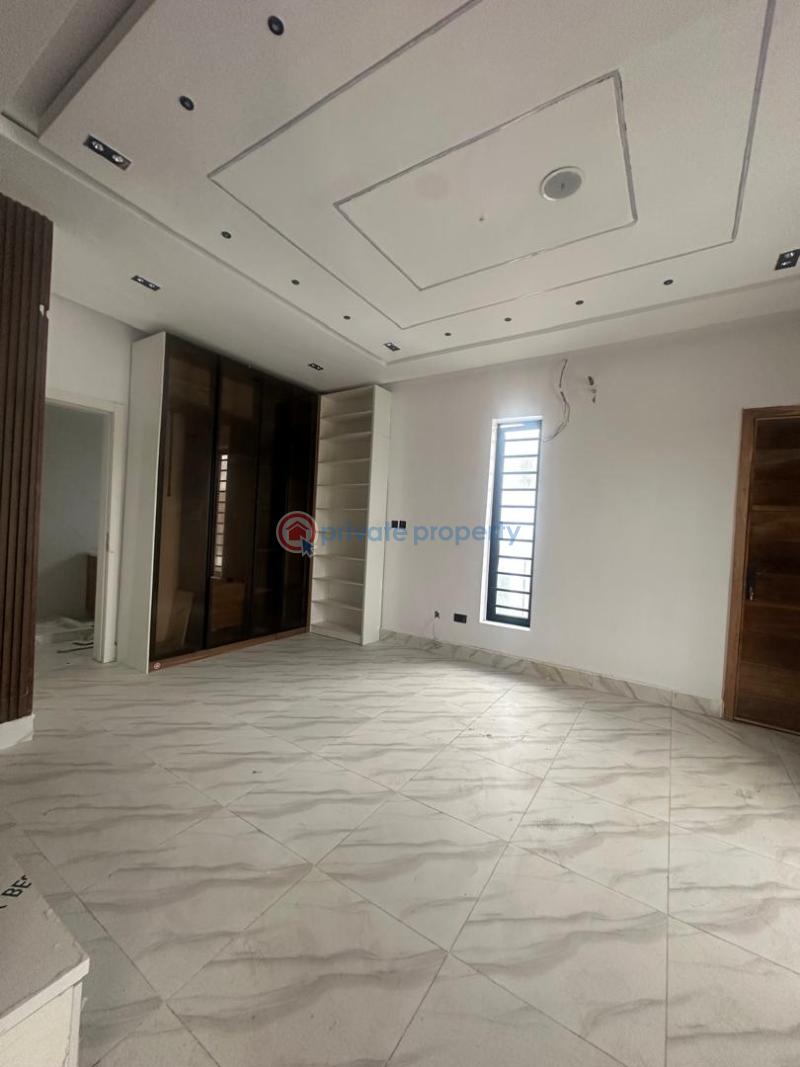 4 bedroom Semi detached Duplex For Sale Thomas Estate Ajah Lagos - 11