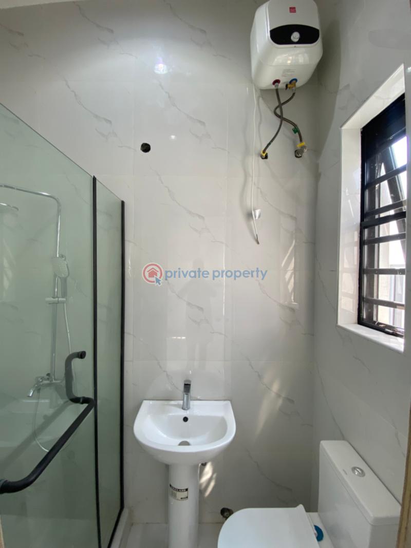 4 bedroom Semi detached Duplex For Sale Chevron Drive Lekki Lagos - 11