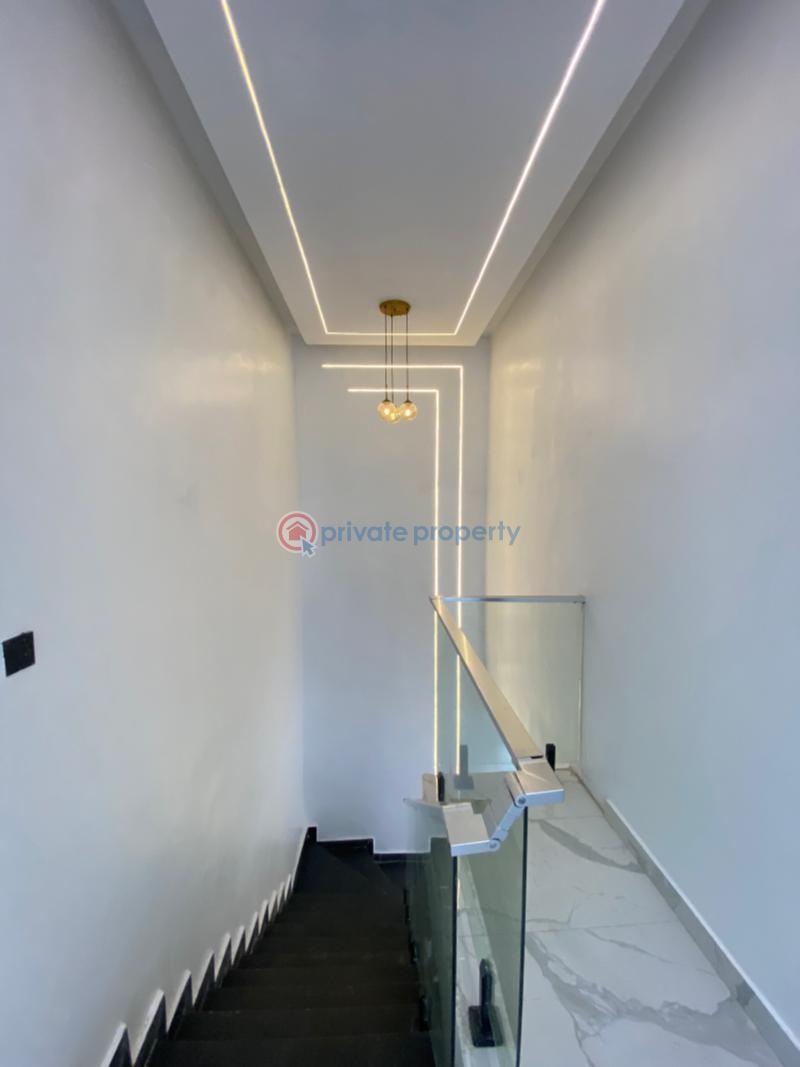 4 bedroom Semi detached Duplex For Sale Chevron Drive Lekki Lagos - 10