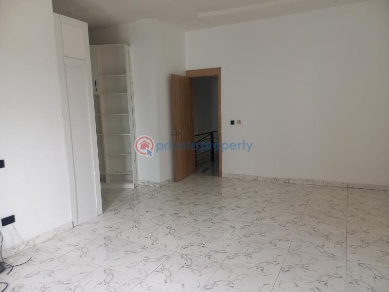 4 bedroom Terrace For Sale Behind Nicon Town Lekki Lagos - 14