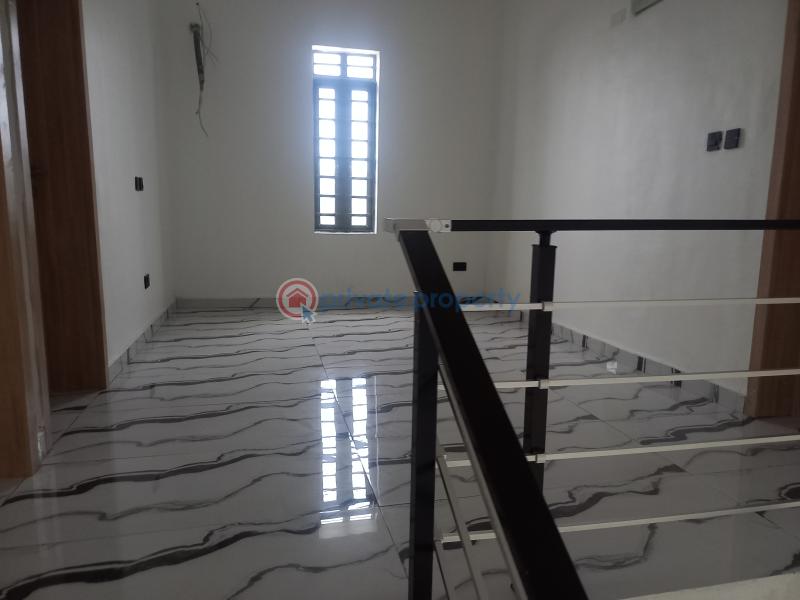 4 bedroom Terrace For Sale Behind Nicon Town Lekki Lagos - 8