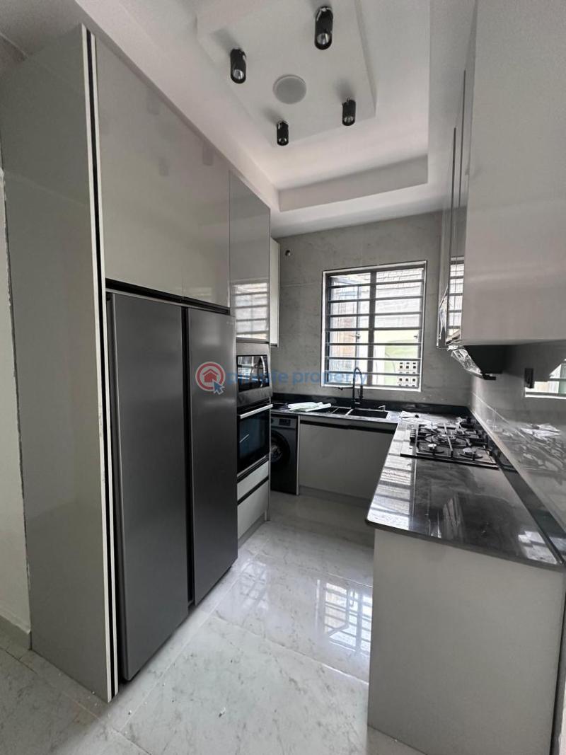 4 bedroom Terraced Duplex For Sale Lekki Phase1 Lekki Phase 1 Lagos - 4