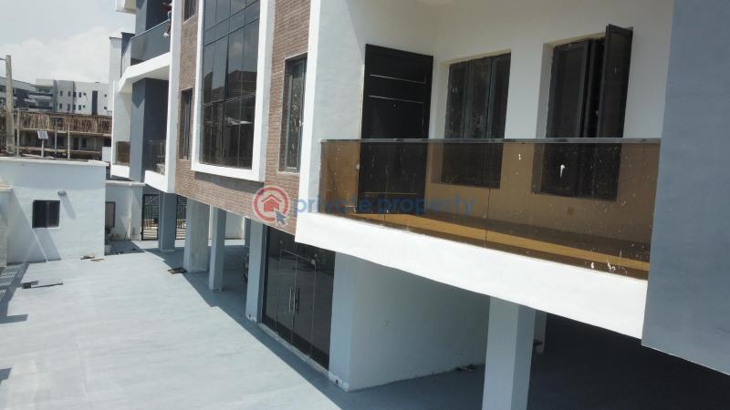 4 bedroom Flat & Apartment For Sale Freedom Way Lekki Phase 1 Lagos - 9
