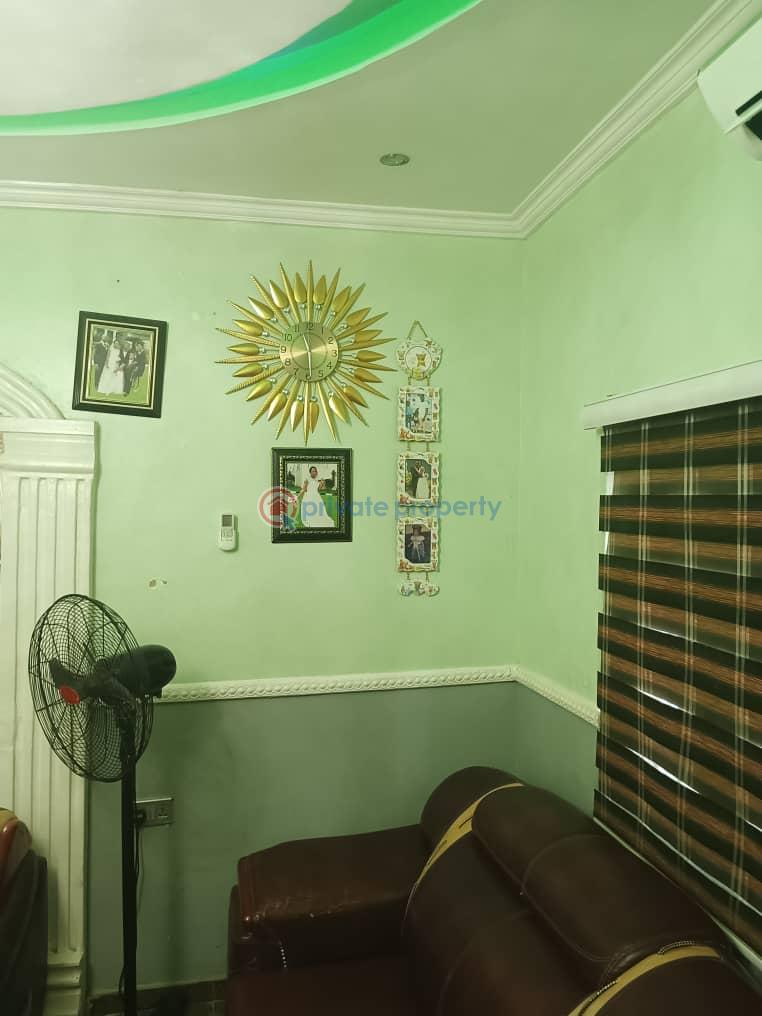 For sale 4 bedroom Flat & Apartment Abule Odu Egbeda Agege Lagos (PID