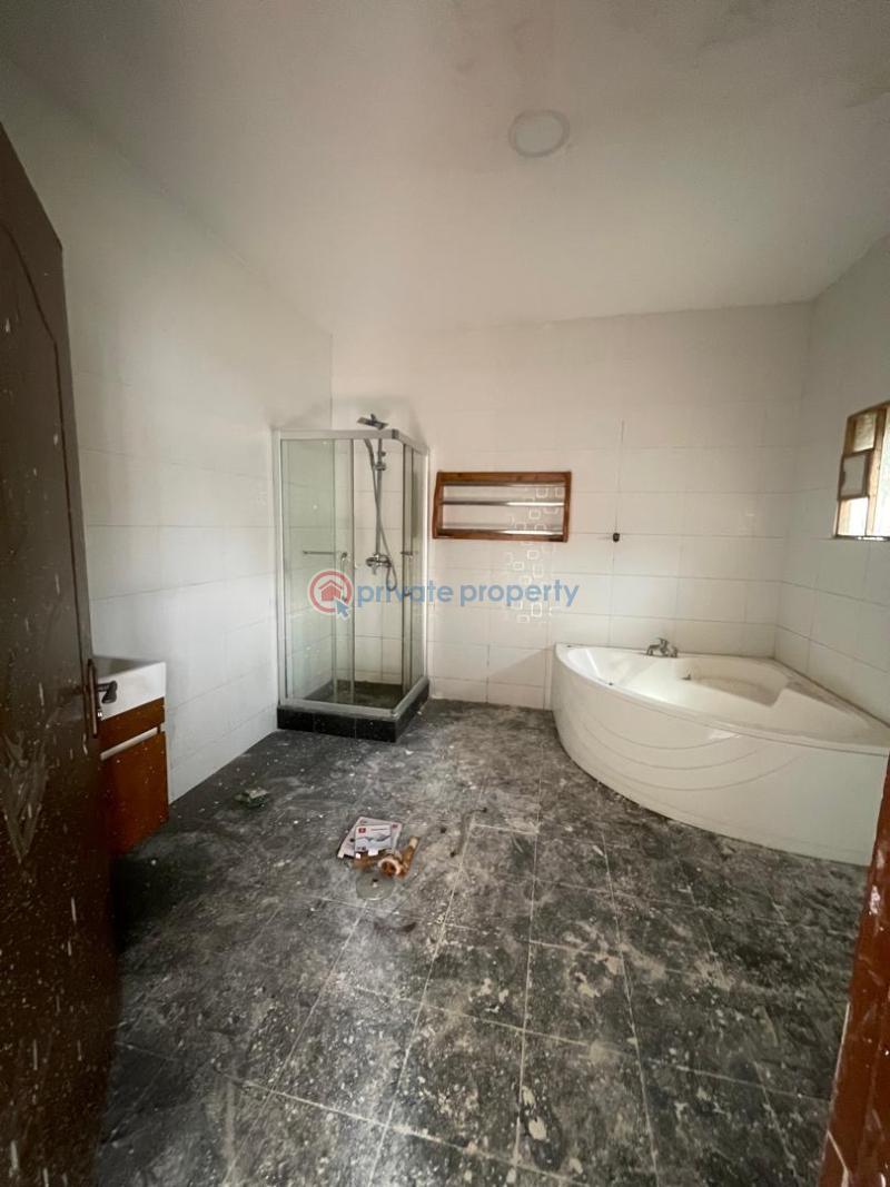 4 bedroom Terraced Duplex For Sale Secure Estate At Ikate Lekki Ikate Elegushi Lekki Lagos - 15