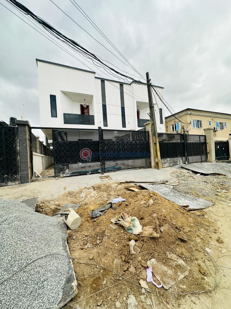 Newly built 4 bedroom detached duplex - 2 4 bedroom Detached Duplex For Sale Gbagada Lagos - 2
