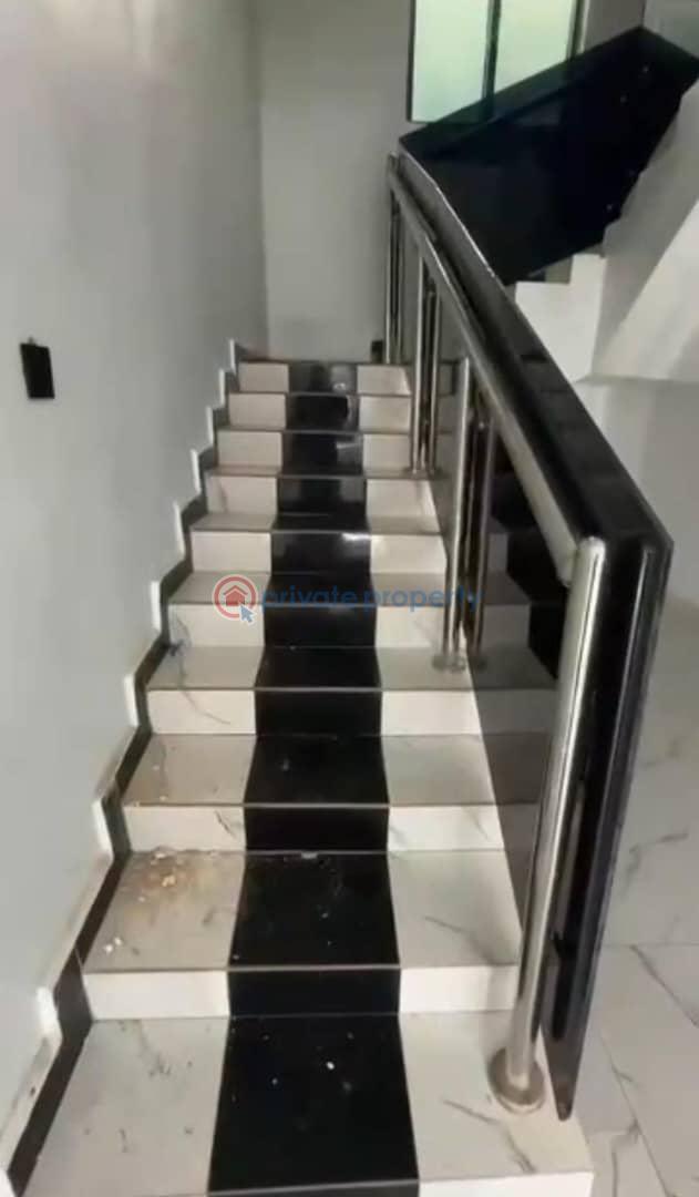 4 bedroom Detached Duplex For Sale Bricks Estate Independence Layout Enugu Area  - 9