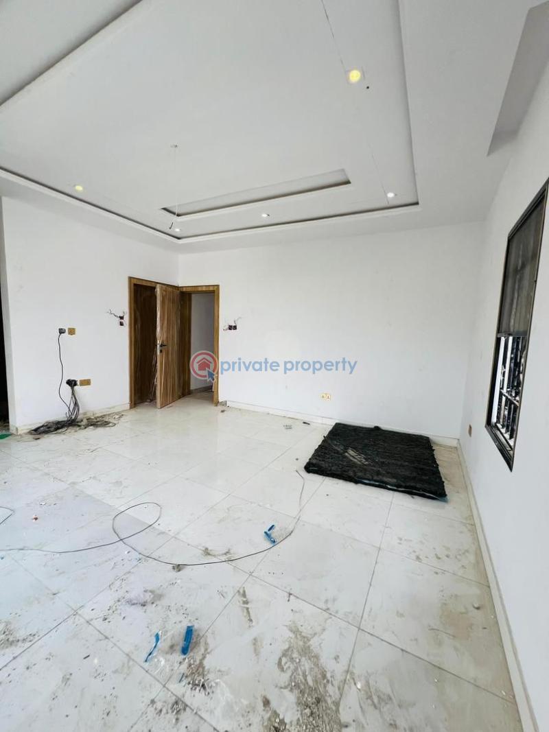 4 bedroom Detached Duplex For Sale In An Estate Adeniyi Jones Ikeja Lagos - 2
