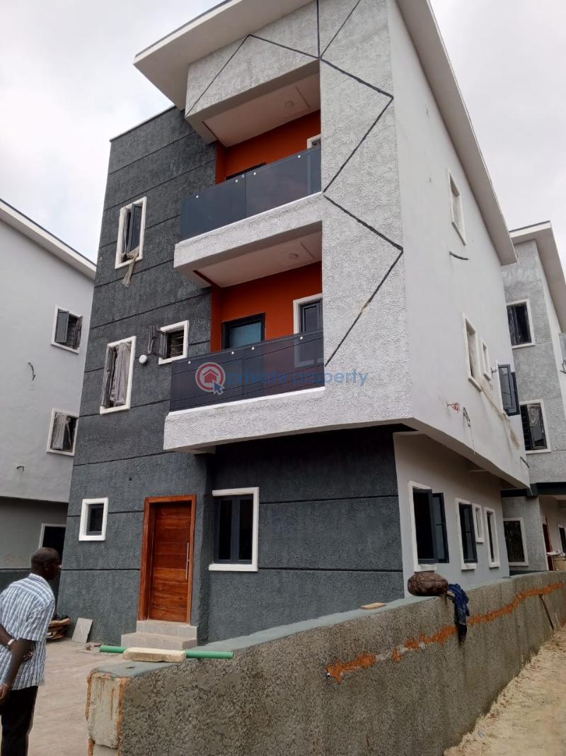 4 bedroom Detached Duplex For Sale Anthony Village Maryland Lagos