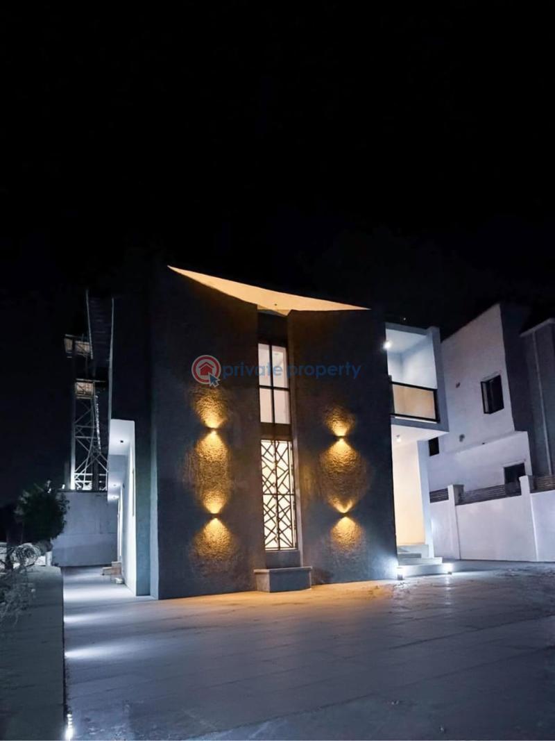 4 bedroom Duplex For Sale Alalubosa Ibadan Oyo - 1