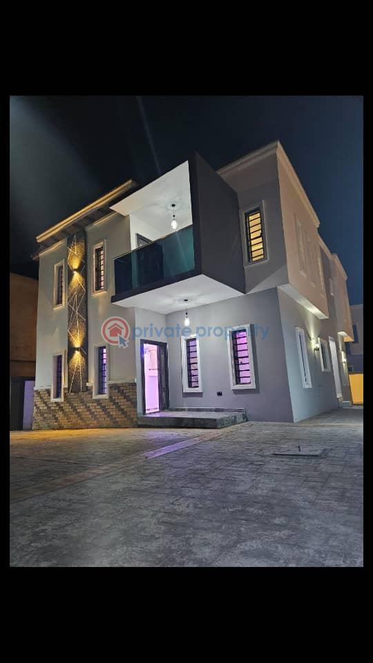 4 bedroom Detached Duplex For Sale Kolapo Ishola Gra Akobo Ibadan Oyo - 1