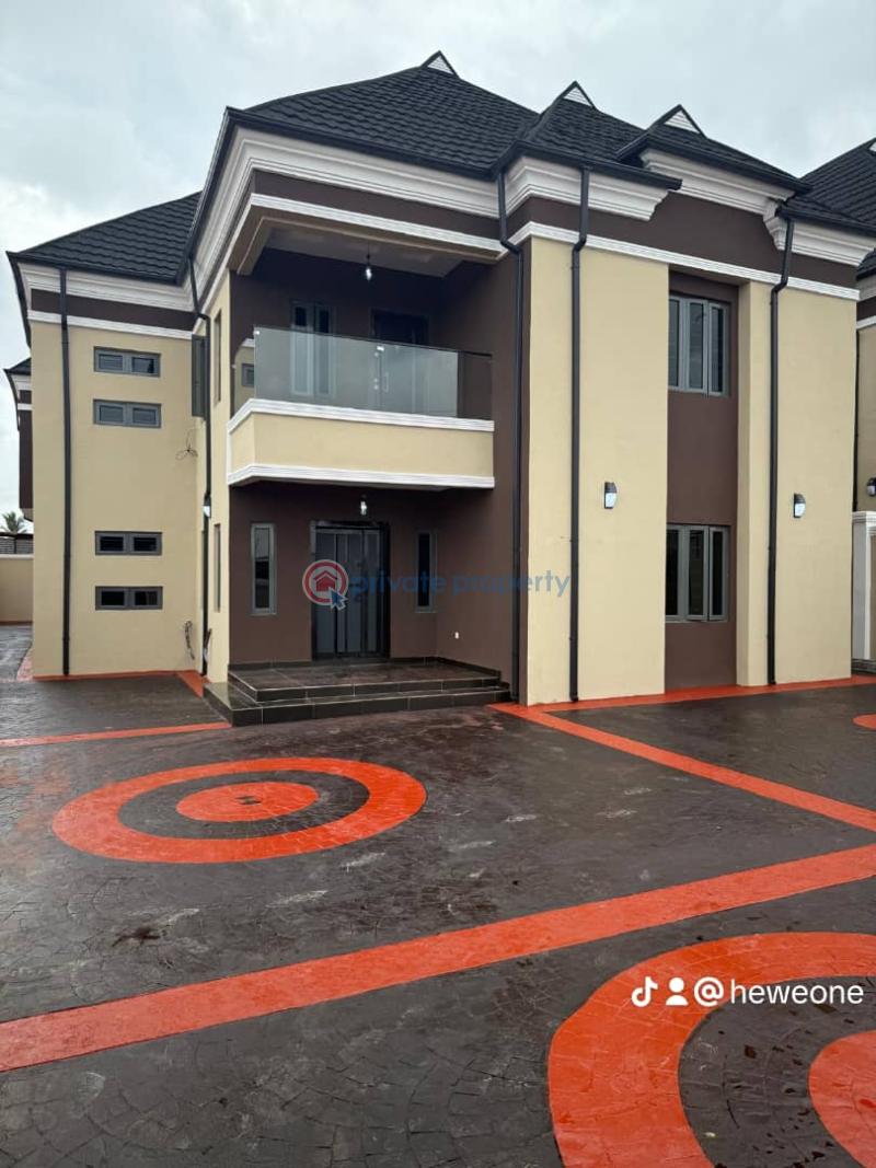 5 bedroom Duplex For Sale Oluyole Estate Ibadan Oyo - 0