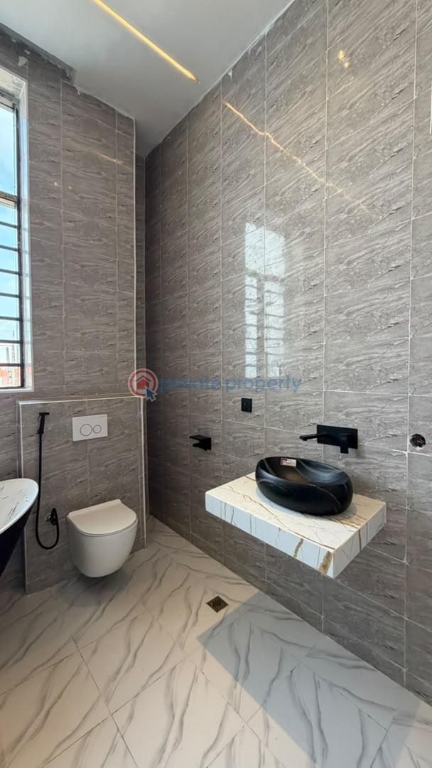 4 bedroom Detached Duplex For Sale Ikota Lekki Lagos - 3