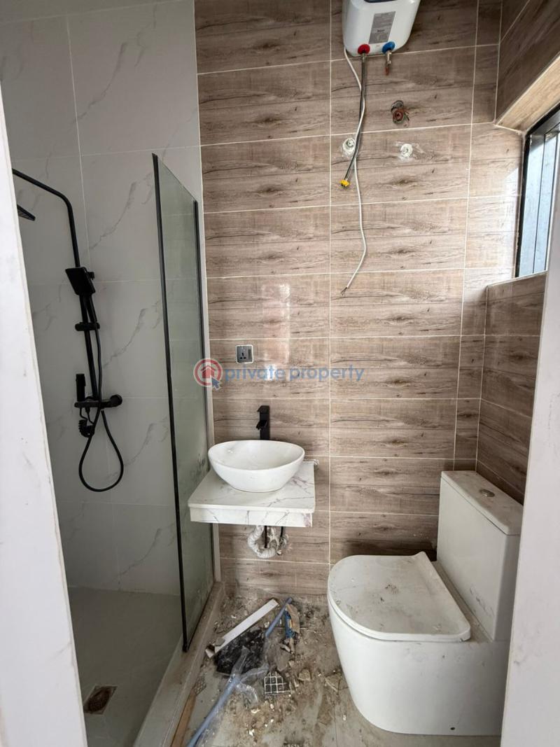 4 bedroom Detached Duplex For Sale Chevron Toll Gate Chevron Drive Lekki Lagos - 9
