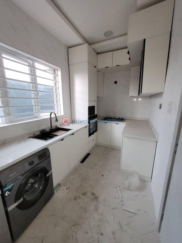 4 bedroom Duplex For Sale Opebi Ikeja Lagos - 5