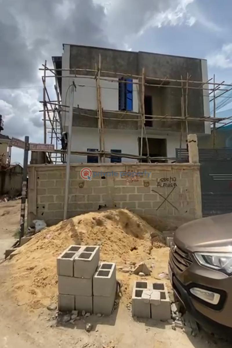4 bedroom Duplex For Sale Atunrase Medina Gbagada Lagos