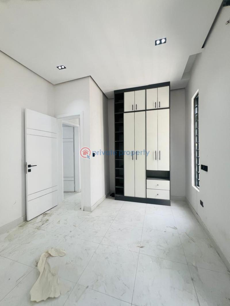 4 bedroom Semi detached Duplex For Sale Ikota Gra Ikota Lekki Lagos - 14