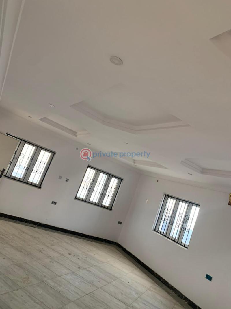 4 bedroom Duplex For Rent Liberty Academy Road, Close To The Main Road, Akala Express, Ibadan Akala Express Ibadan Oyo - 6