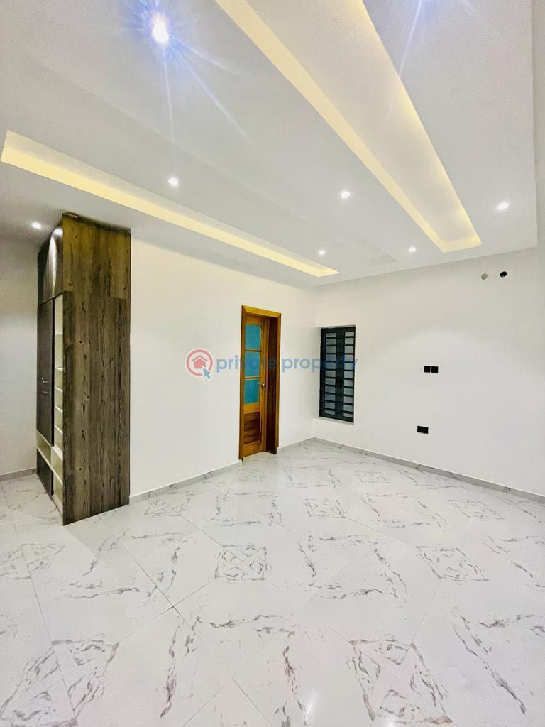 4 bedroom Duplex For Sale Spotters Lifestyle Estate, Centenary City. Enugu Suburb Enugu Area  - 5