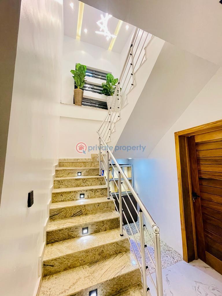 4 bedroom Duplex For Sale Spotters Lifestyle Estate, Centenary City. Enugu Suburb Enugu Area  - 6