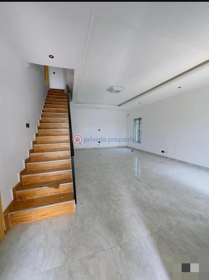 4 bedroom Detached Duplex For Sale Ogudu GRA Lagos - 10