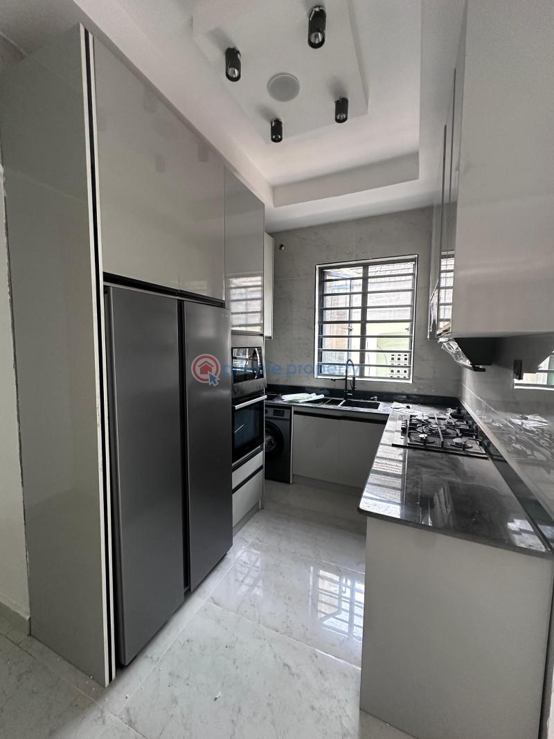 4 bedroom Terrace For Rent Lekki Phase 1 Lagos - 1