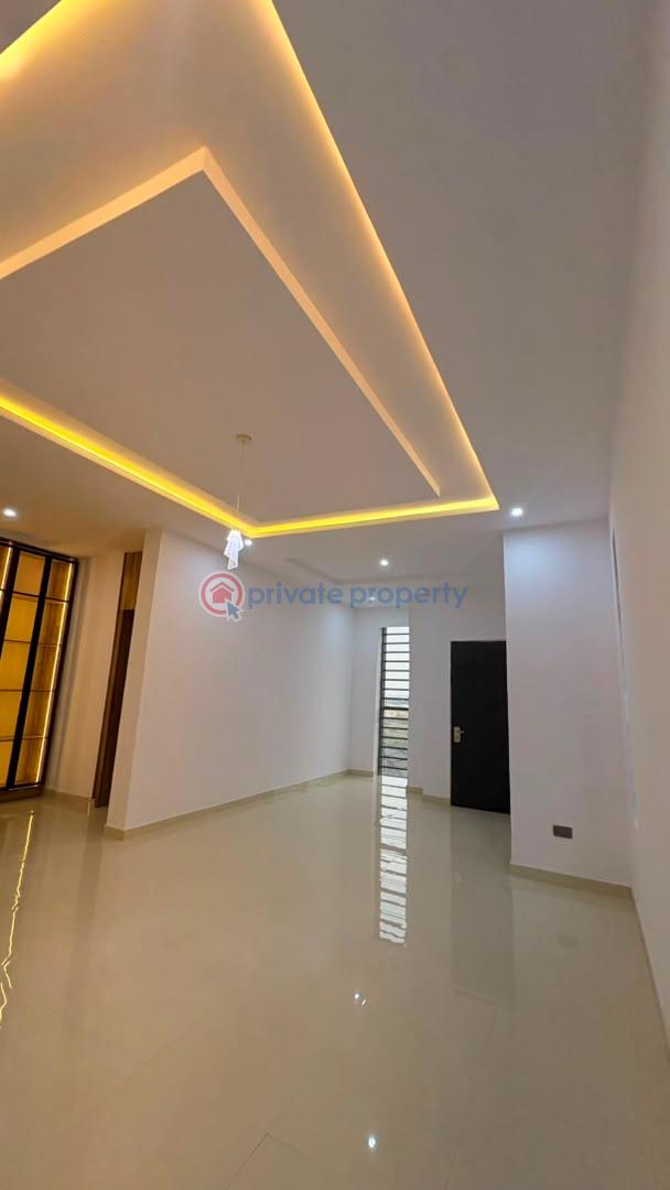 House For Sale Oke’badan Estate, Akala Way, Akobo, Ibadan Ibadan Oyo - 20