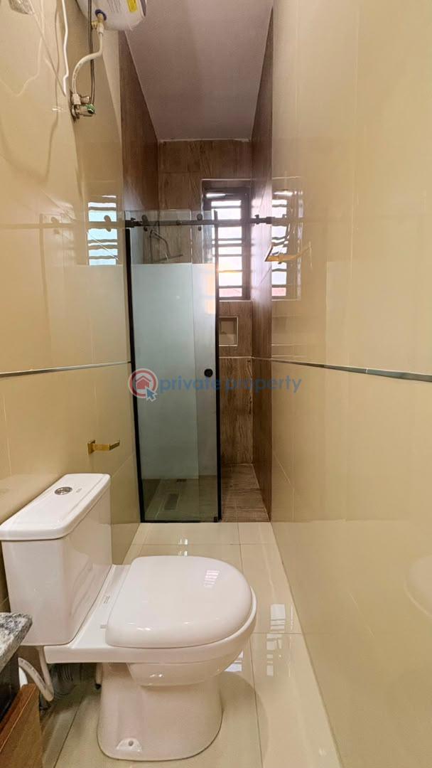 House For Sale Oke’badan Estate, Akala Way, Akobo, Ibadan Ibadan Oyo - 15