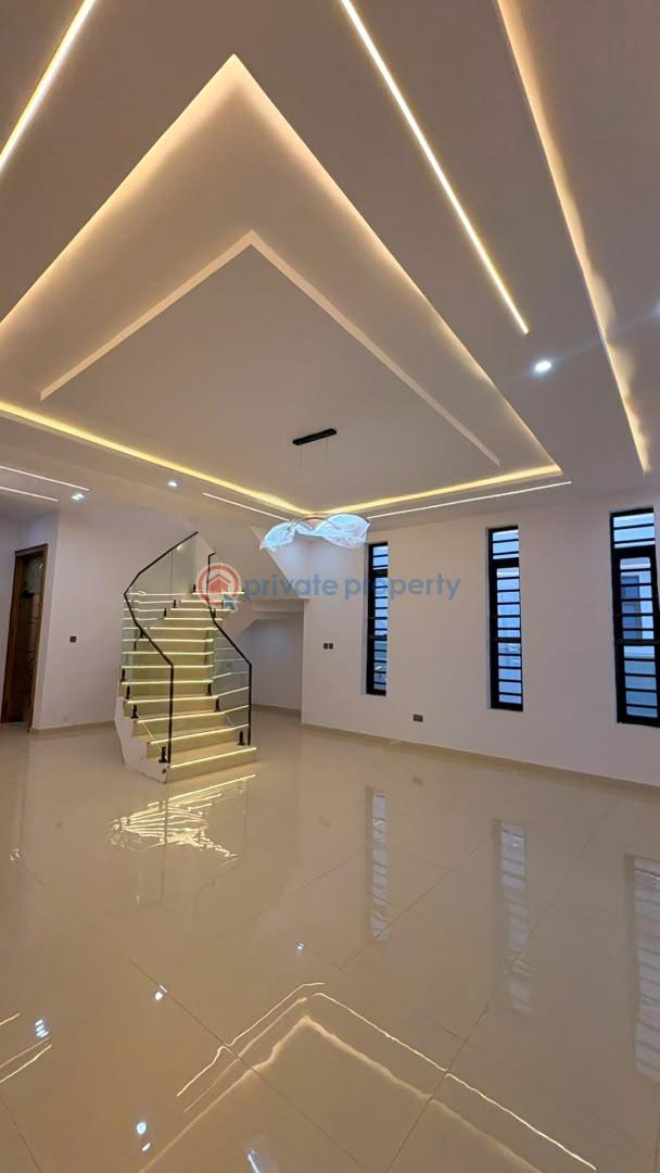 House For Sale Oke’badan Estate, Akala Way, Akobo, Ibadan  Ibadan Oyo - 14