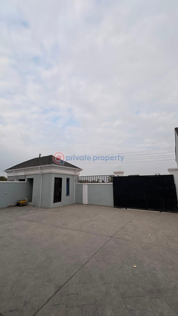 House For Sale Oke’badan Estate, Akala Way, Akobo, Ibadan Ibadan Oyo - 2