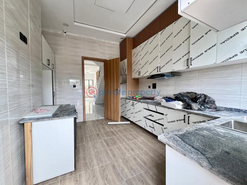 4 bedroom Semi detached Duplex For Sale Lekki Scheme 2, Abraham Adesanya Ajah Lekki Scheme 2 Ajah Lagos - 6