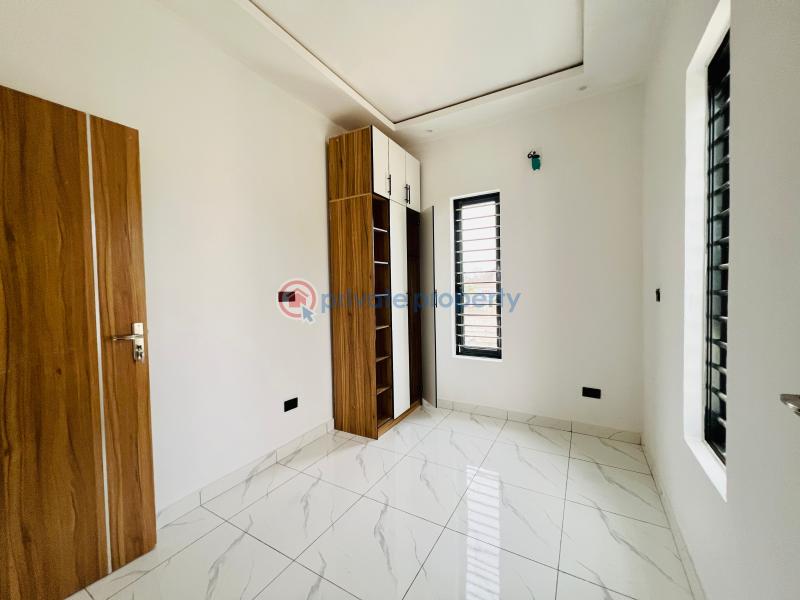 4 bedroom Semi detached Duplex For Sale Lekki Scheme 2, Abraham Adesanya Ajah Lekki Scheme 2 Ajah Lagos - 17